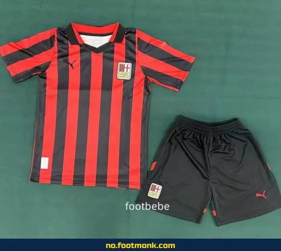 AC Milan Retro Fotballdrakt for Barn 2024 – 125-årsjubileum | Offisiell Klubbdrakt | Fotballtrøye med Navn | Kjøp Fotballdrakter på Nett