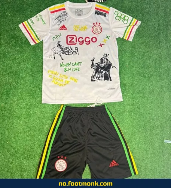 Vintage Ajax Fotballdrakt for Barn 2021-2022 Hvit – Offisiell Klubbdrakt, Fotballtrøye for Barn, Fotballdrakt med Trykk