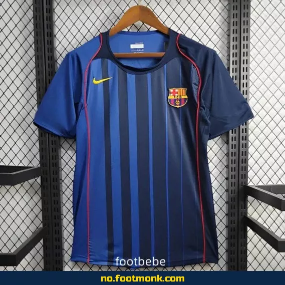 FC Barcelona Vintage Fotballdrakt 2004-2005 (Borte) – Autentisk Fotballtrøye