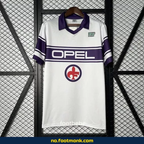 Vintage Fiorentina fotballdrakt 1983-1985 (hjemme, hvit) – Autentisk fotballtrøye for voksne/barn