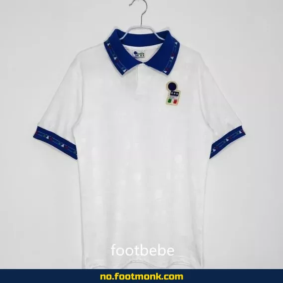 Vintage Italia fotballdrakt 1994 borte hvit – Offisiell fotballtrøye, autentisk design