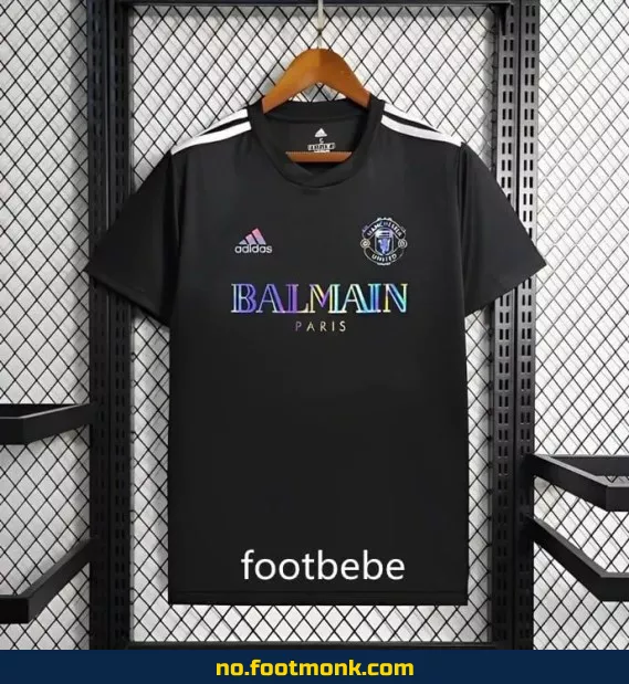 Manchester United 2024/2025 Balmain Fotballdrakt i Svart – Offisiell Fotballtrøye for Voksne og Barn – Autentisk Fotballdrakt med Navn