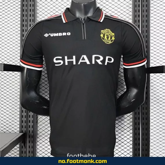 Manchester United Vintage Fotballdrakt 1998-1999 – Svart | Authentisk Retro Trøye | Fotballdrakter for Voksne og Barn | Kjøp Billige Fotballklær på Nett