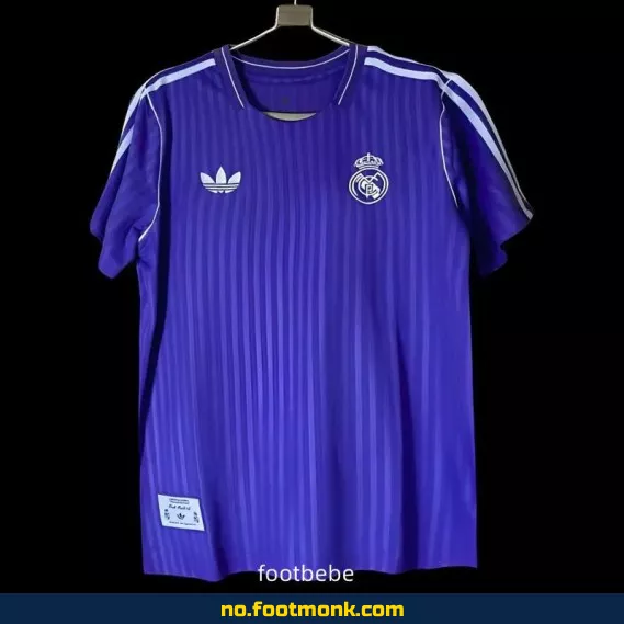 Real Madrid Fotballdrakt 2025-2026 – Lilla/Violet – Offisiell Klubbtrøye | Kjøp Billige Fotballdrakter for Barn og Voksne | Fotballdrakt med Navn/Trykk