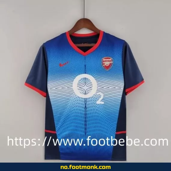 Vintage Arsenal fotballdrakt 2002-2004 (bortedrakt) – Autentisk fotballtrøye for voksne/barn – Kjøp billige fotballdrakter online